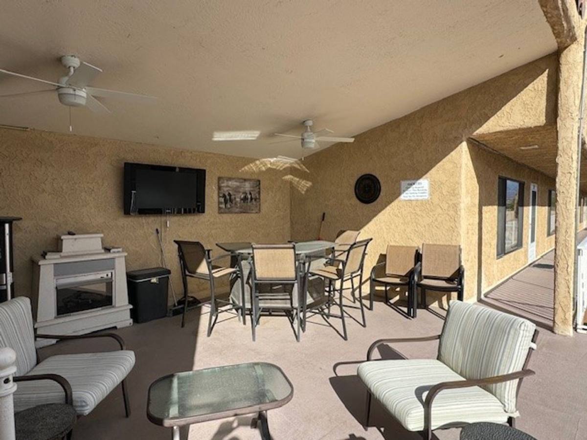 Condo for rent at 454 Riverfront Dr, Bullhead City, AZ 86442