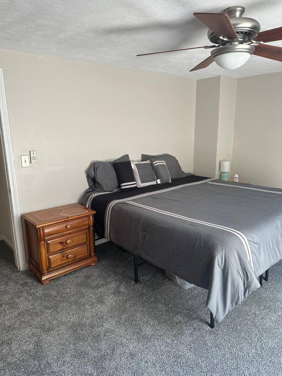 Townhouse for rent at 20 Buck Court, Naples, ME 04055