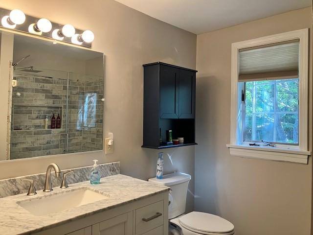 Townhouse for rent at 20 Buck Court, Naples, ME 04055