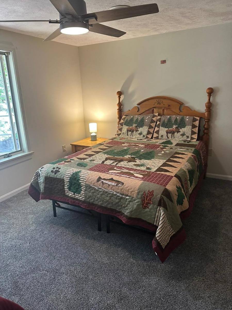 Townhouse for rent at 20 Buck Court, Naples, ME 04055