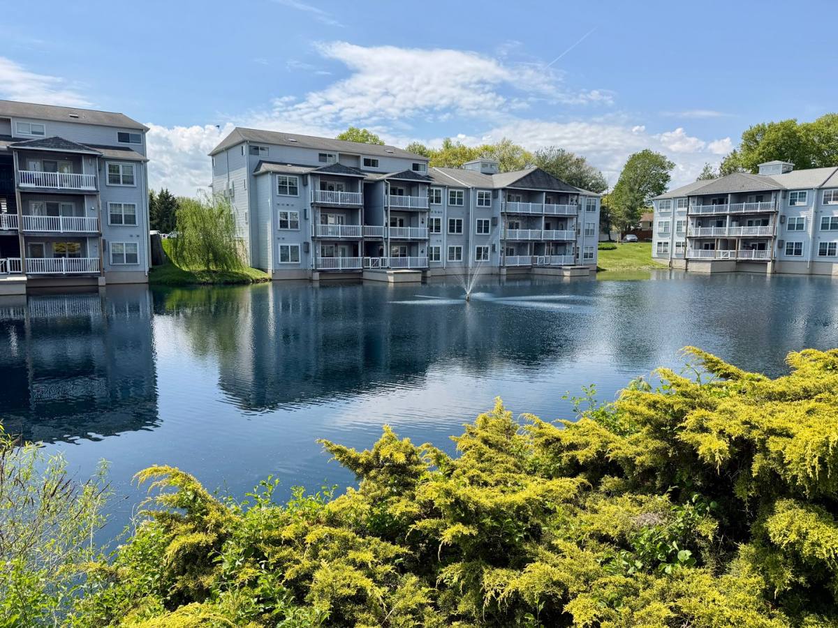 Condo for rent at 2702 Waters Edge, Newark, DE 19702