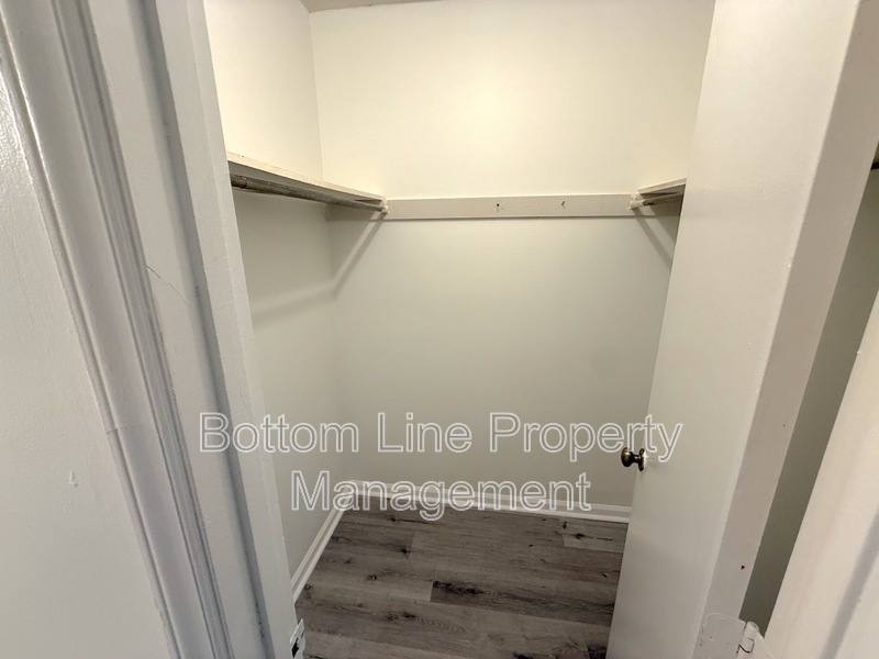 House for rent at 5522 Great Wagon Rd, Charlotte, NC 28215