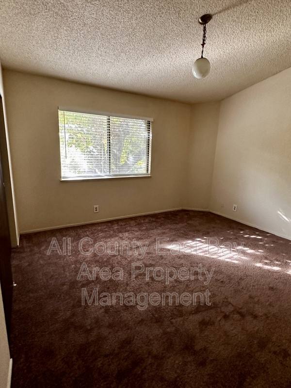 Apartment for rent at 1117 N Lincoln St #3, Dixon, CA 95620