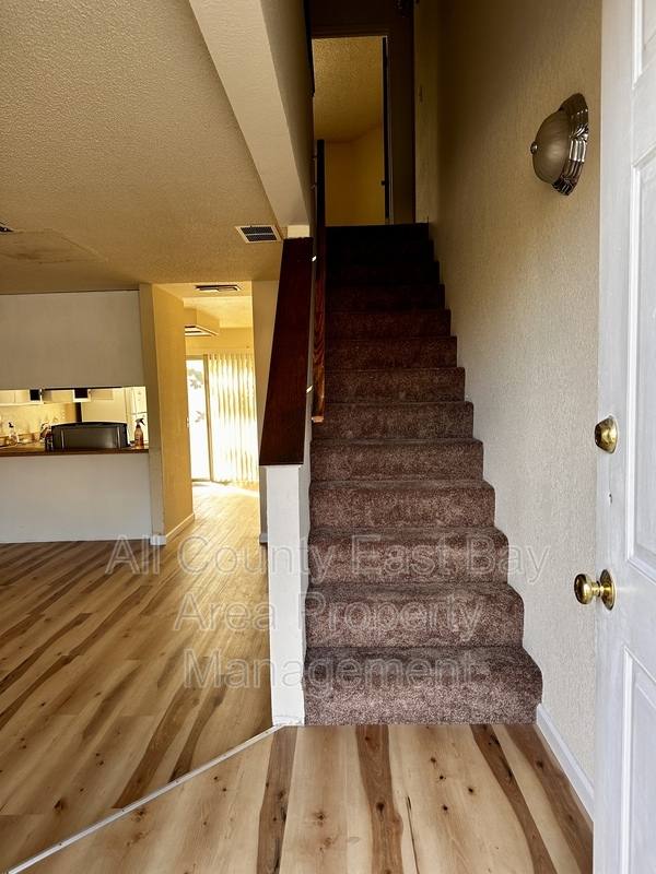 Apartment for rent at 1117 N Lincoln St #3, Dixon, CA 95620