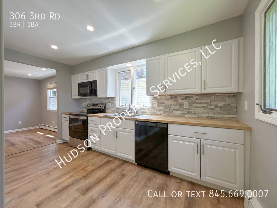 House for rent at 306 3rd Rd, Wappingers Falls, NY 12590