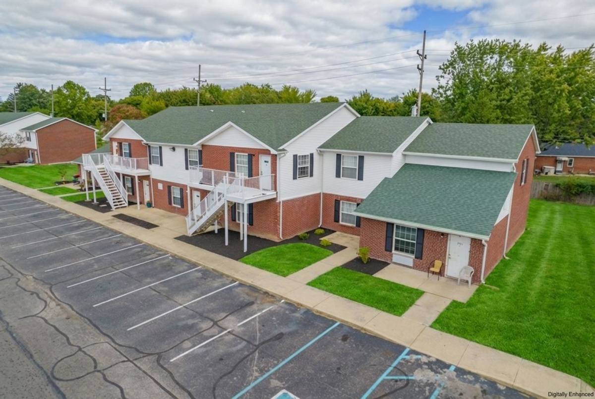 Apartment for rent at 3722 S Granton Place Dr, Marion, IN 46953