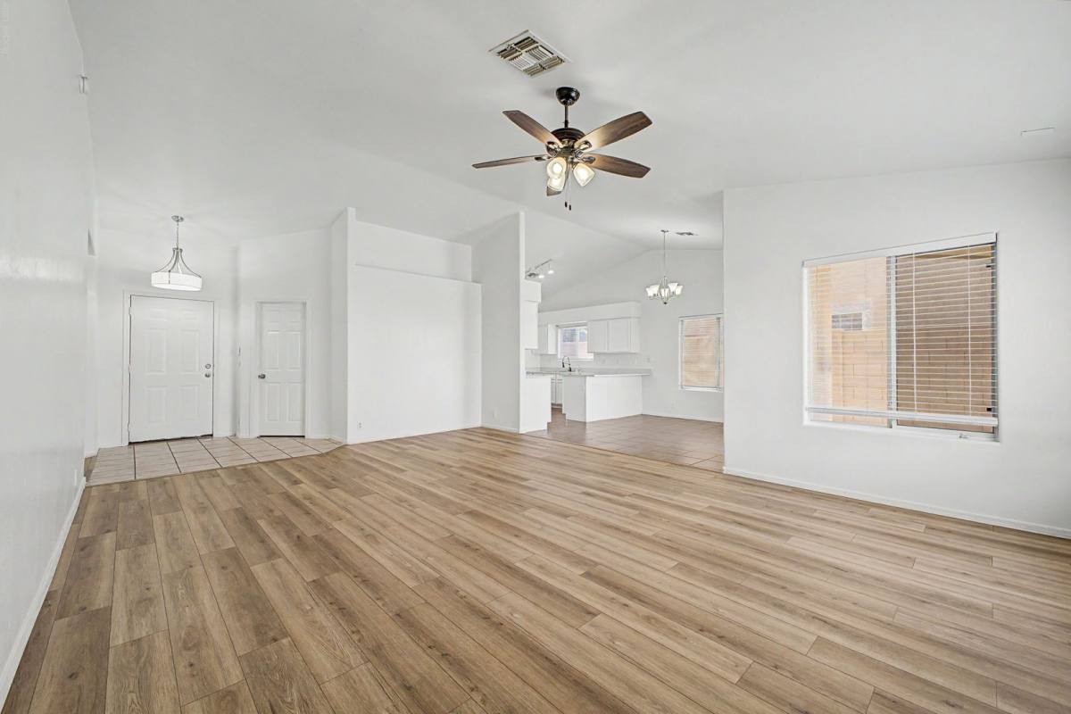 House for rent at 930 E Harwell Rd, Phoenix, AZ 85042
