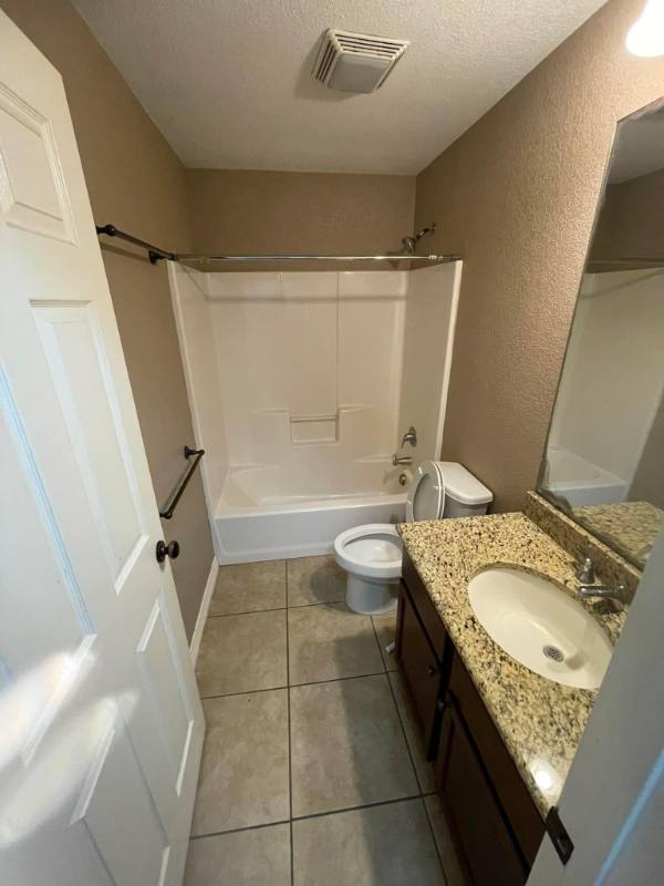 Apartment for rent at 119 Circle Court #127, Pleasanton, TX 78064