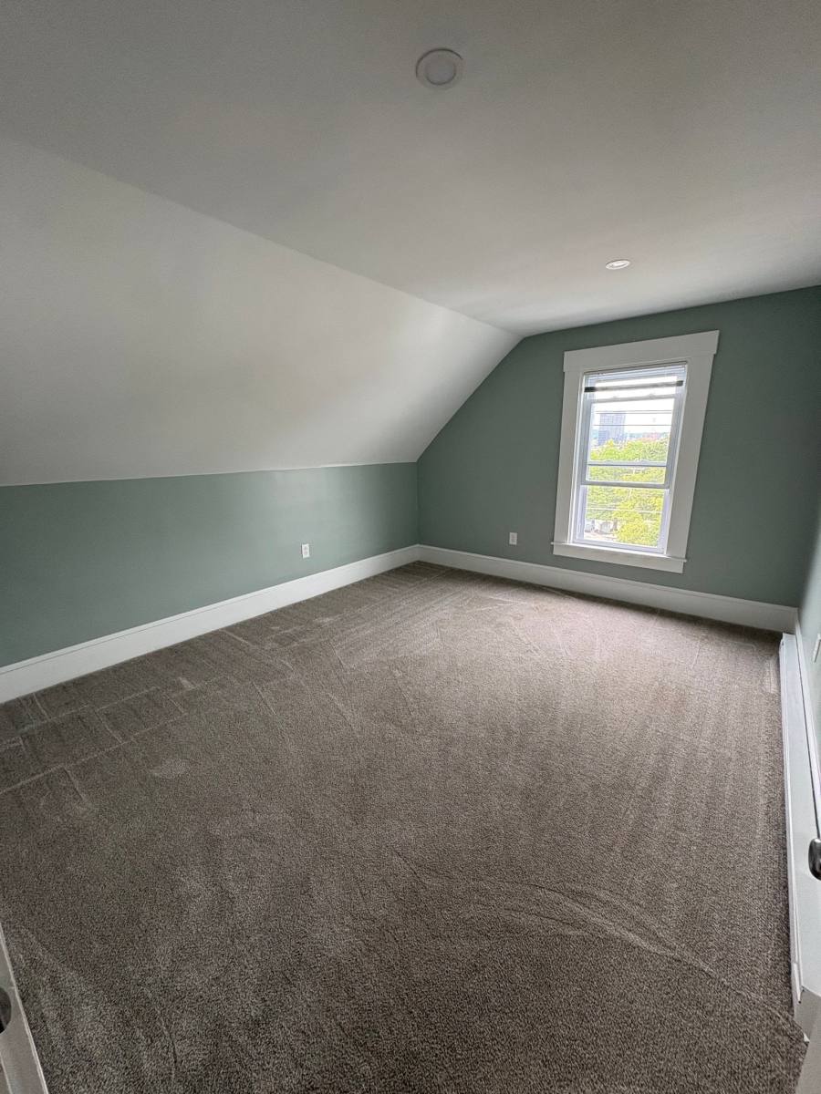 Apartment for rent at 258 Notre Dame Ave #3, Manchester, NH 03102