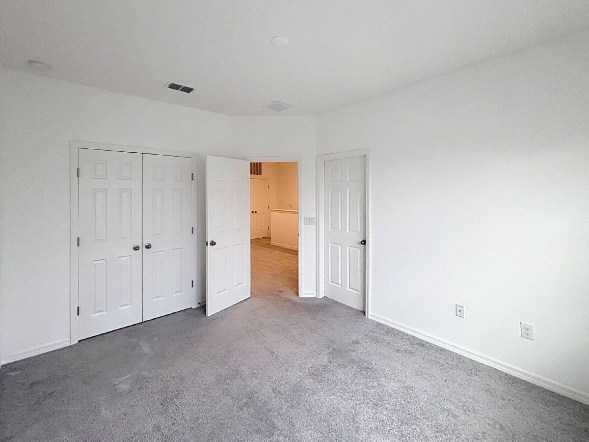 Townhouse for rent at 6310 Goldcoast Ave, Apollo Beach, FL 33572