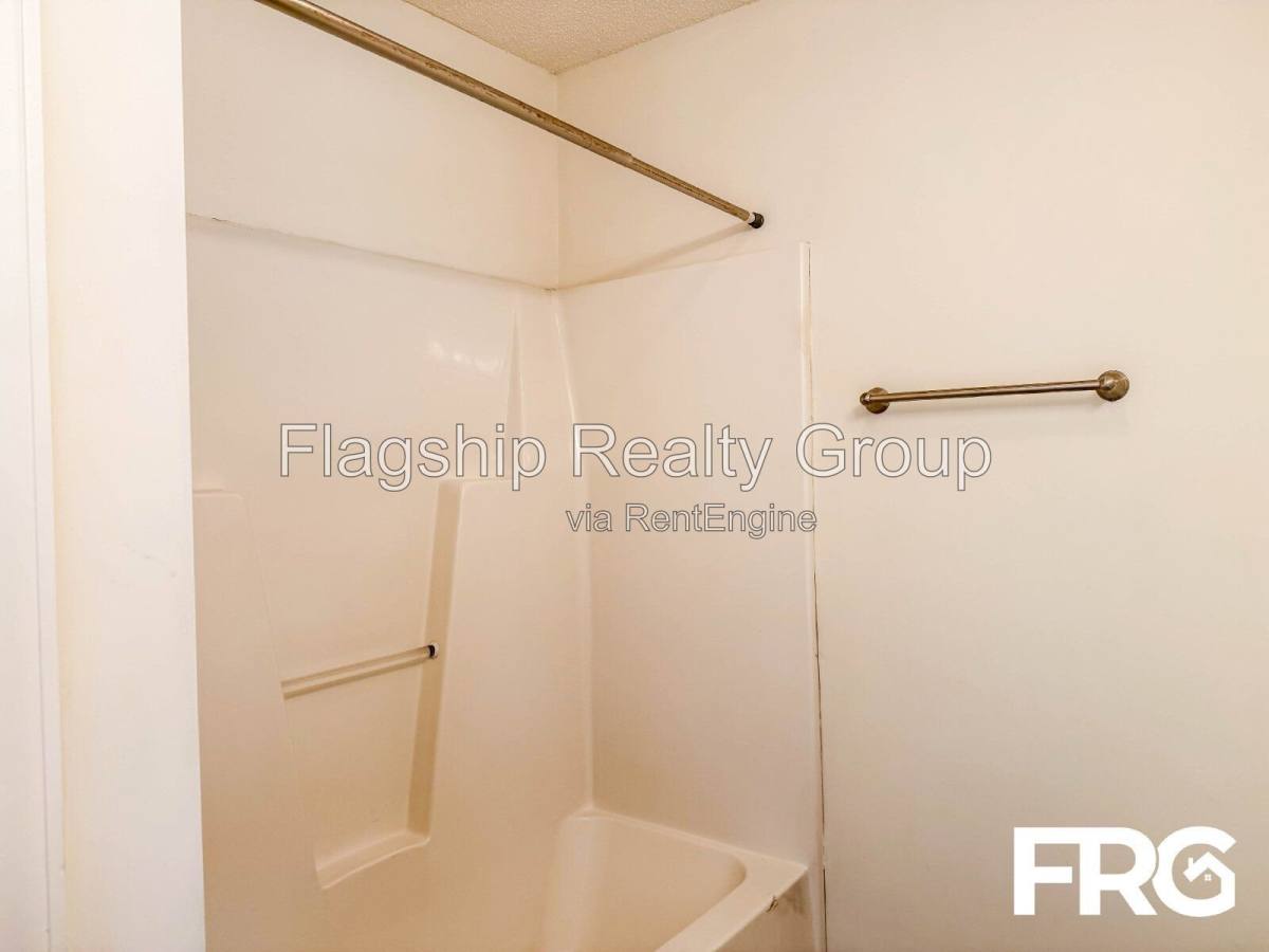 Apartment for rent at 4243 Dudleys Grant Dr, Winterville, NC 28590