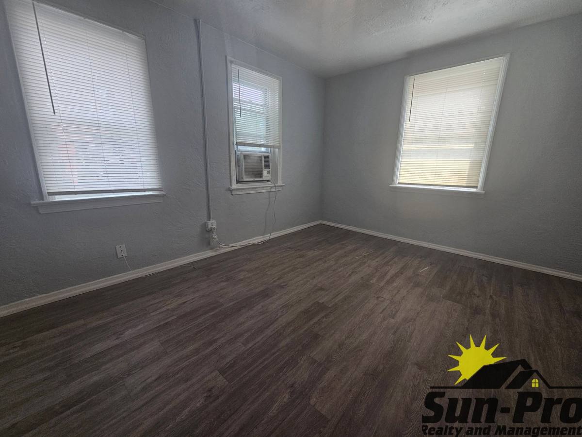 Condo for rent at 228 N Oleander Ave #1, Daytona Beach, FL 32118