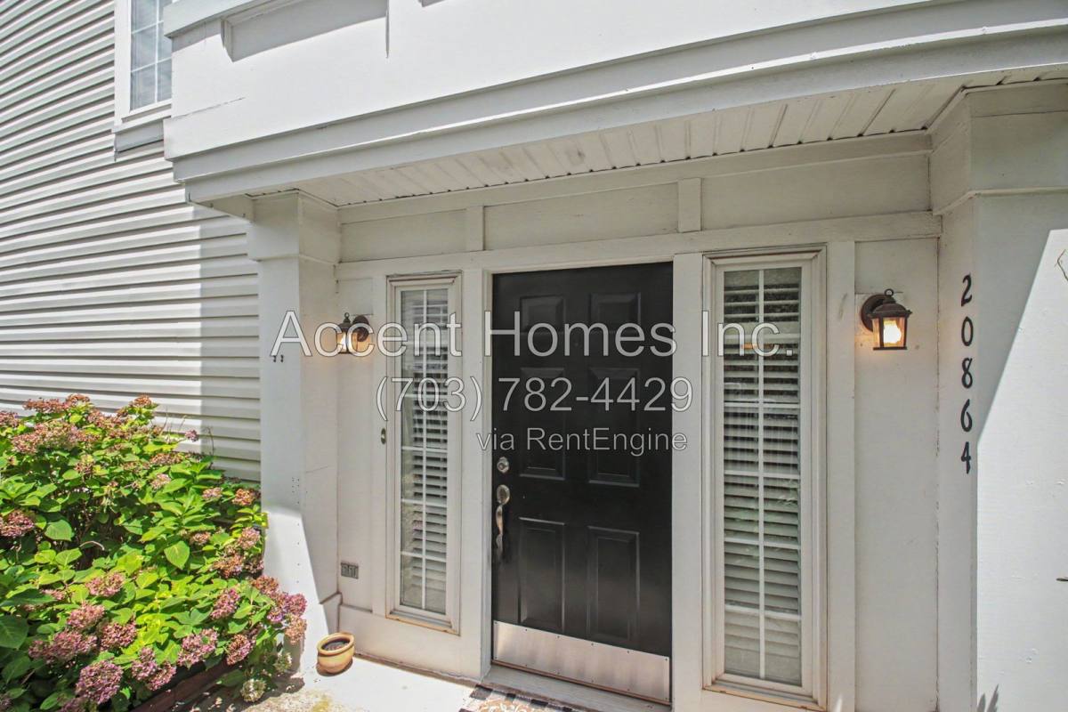 Townhouse for rent at 20864 Pitt Terrace, Sterling, VA 20165