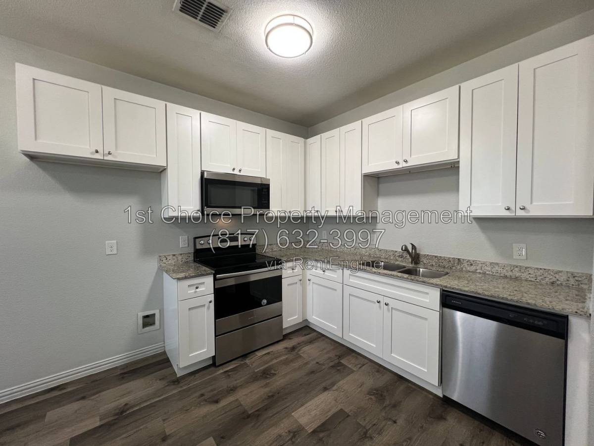2024 Brookes St #2026, Fort Worth, TX 76105 - Apartment for Rent - Image 10