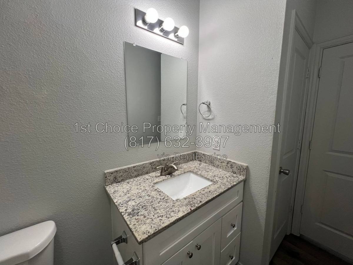 2024 Brookes St #2026, Fort Worth, TX 76105 - Apartment for Rent - Image 20