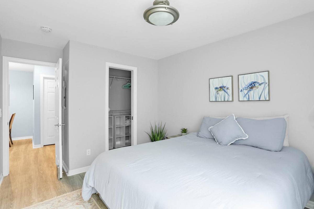 5252 Balboa Arms Dr #166, San Diego, CA 92117 - Condo for Rent - Image 15
