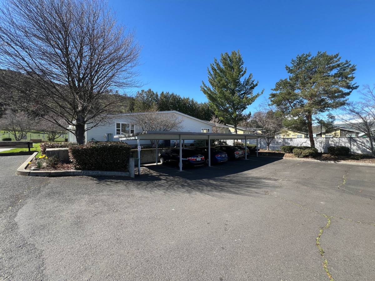 Apartment for rent at 1312 W 10th St, The Dalles, OR 97058