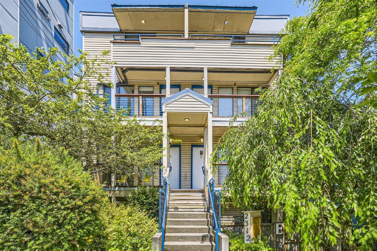 2312 E Denny Way, Seattle, WA 98112 - Apartment for Rent - Image 1