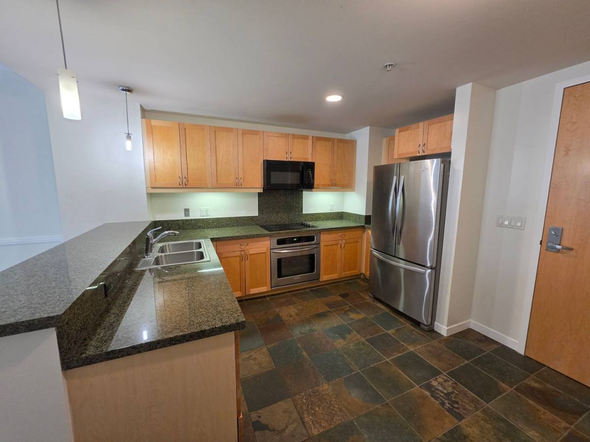 Apartment for rent at 1150 J St #311, San Diego, CA 92101