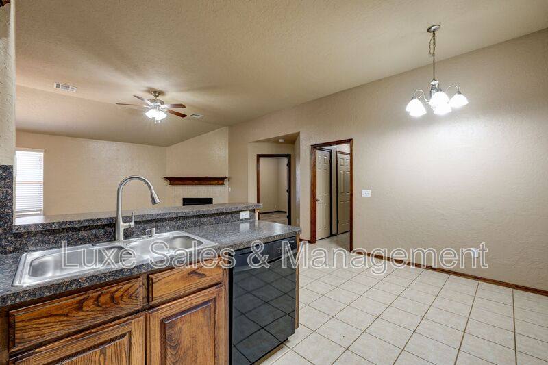 House for rent at 3517 Galatian Way, Yukon, OK 73099