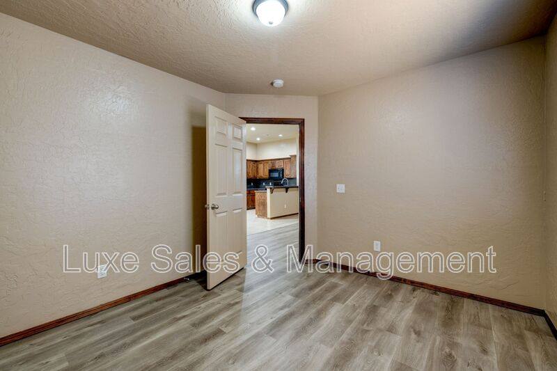 House for rent at 3517 Galatian Way, Yukon, OK 73099