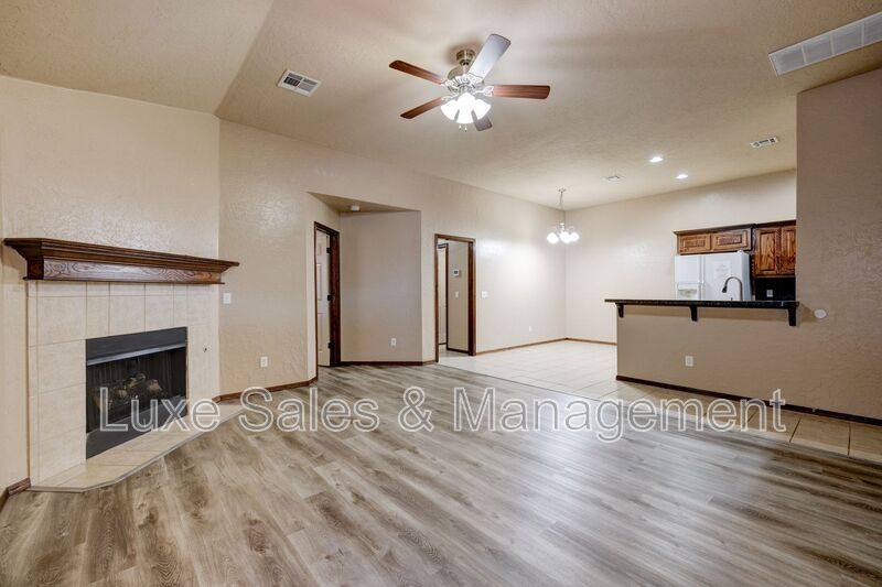 House for rent at 3517 Galatian Way, Yukon, OK 73099