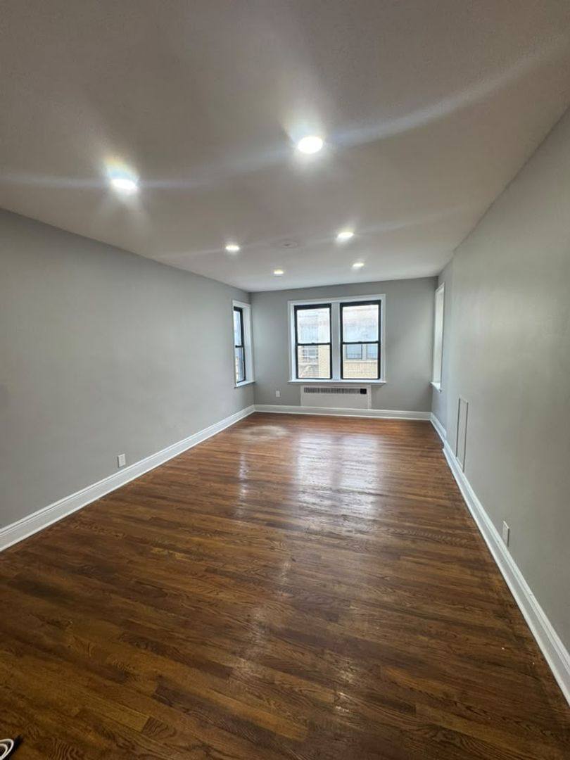 Apartment for rent at The Hermitage, 400 Highland Terrace, Orange, NJ 07050