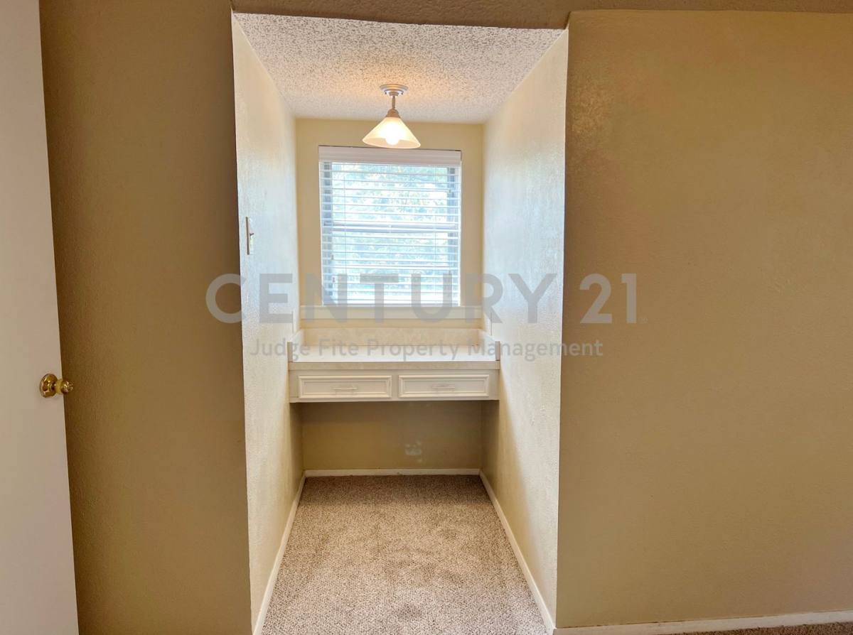 House for rent at 508 Trail Lake Place, Midlothian, TX 76065