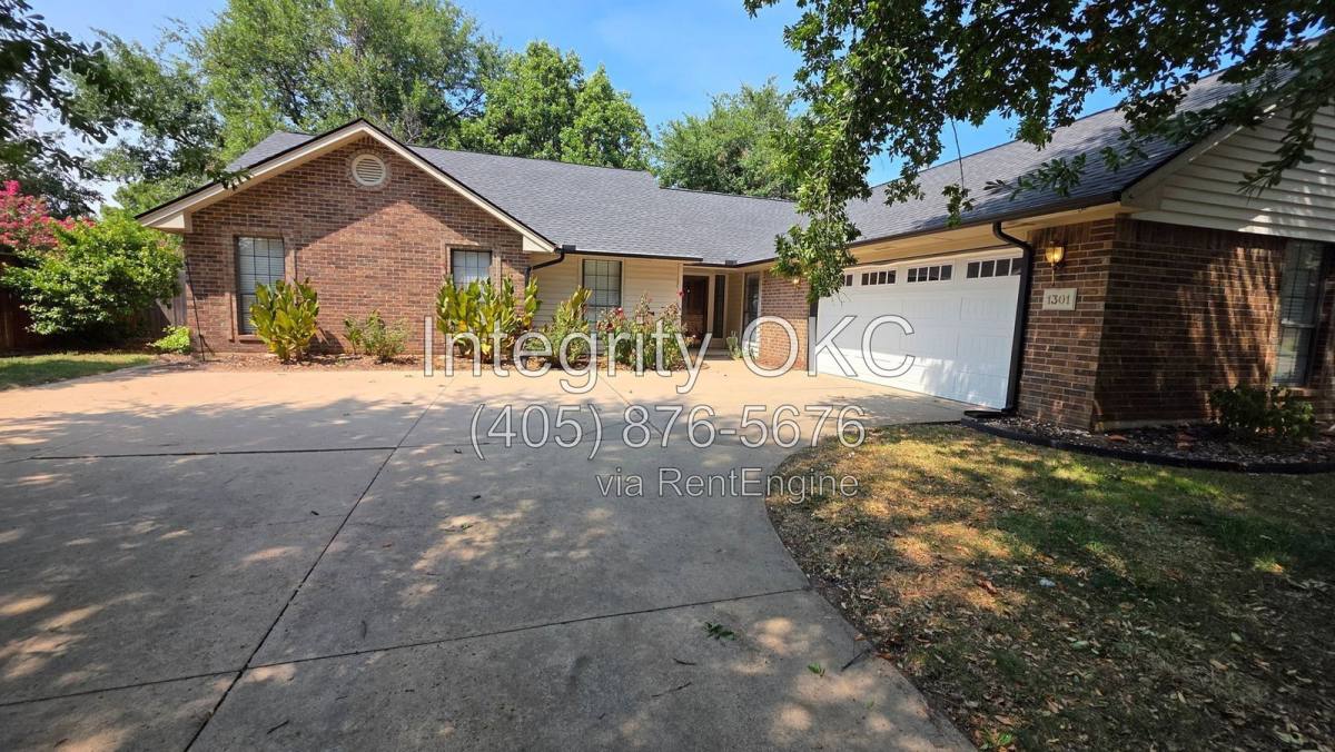 House for rent at 1301 Newbury Dr, Norman, OK 73071