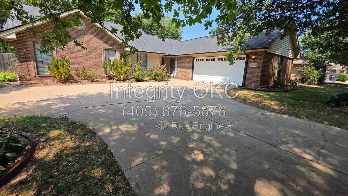 House for rent at 1301 Newbury Dr, Norman, OK 73071