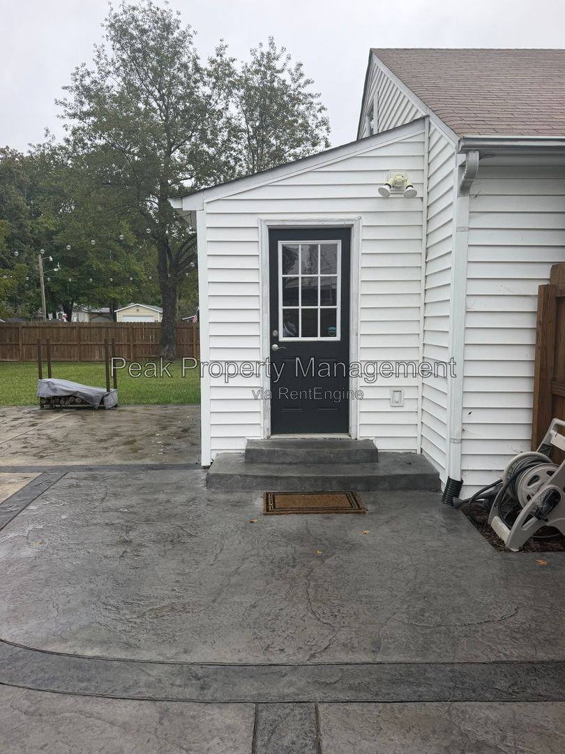 House for rent at 500 Azalea Ave, Richmond, VA 23227