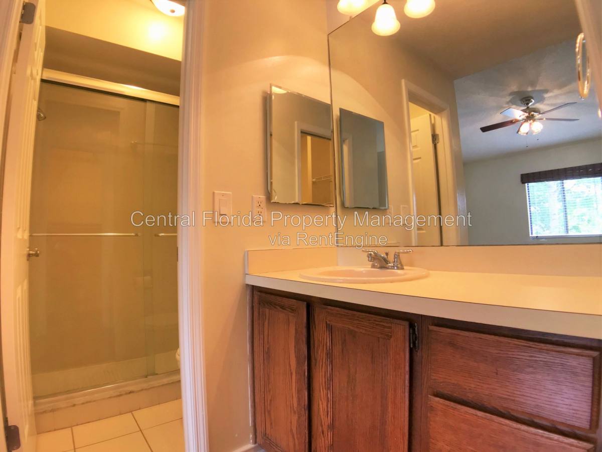 Condo for rent at 2404 Gallery View Dr, Winter Park, FL 32792