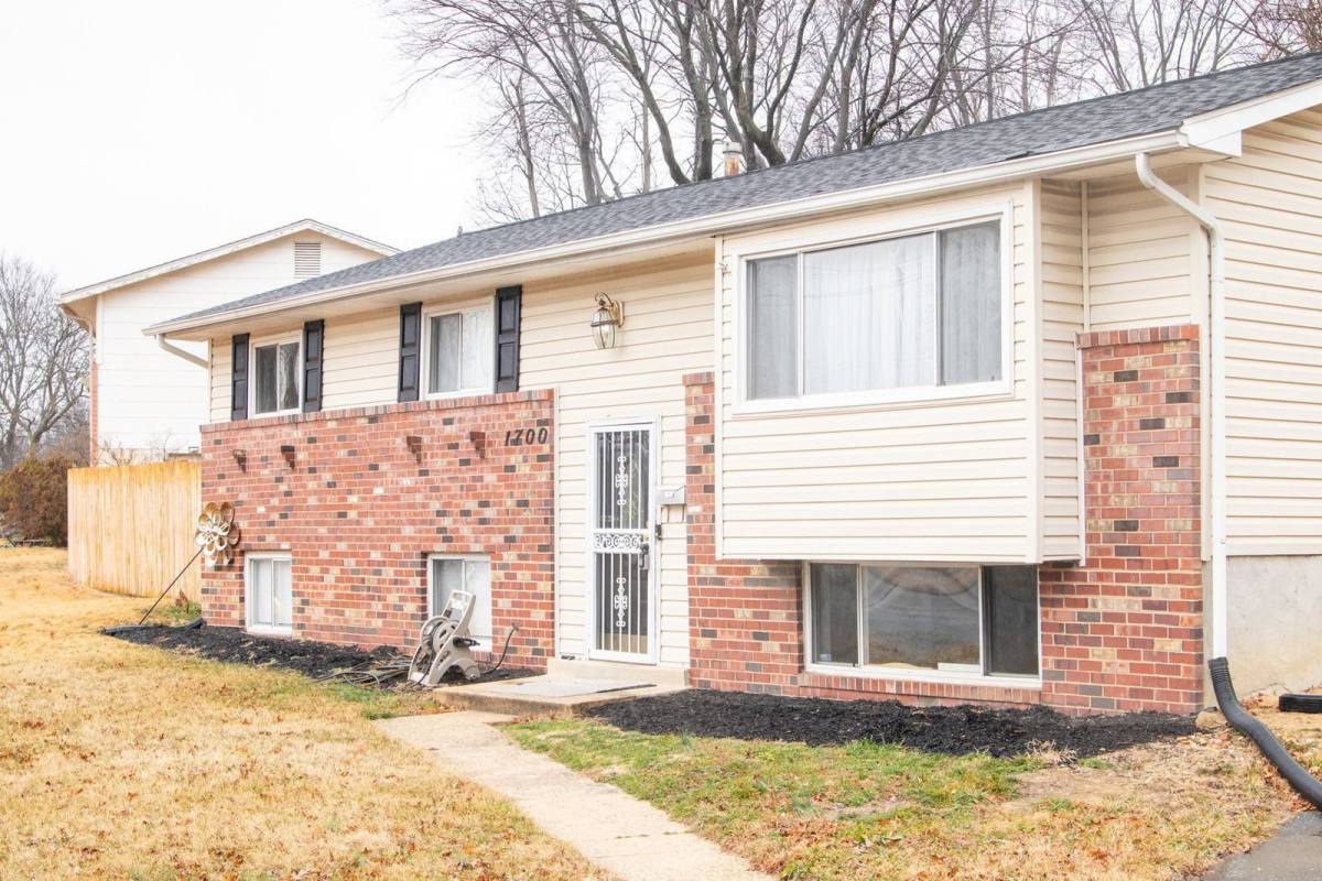 House for rent at 1700 Jarvis Ave, Oxon Hill, MD 20745