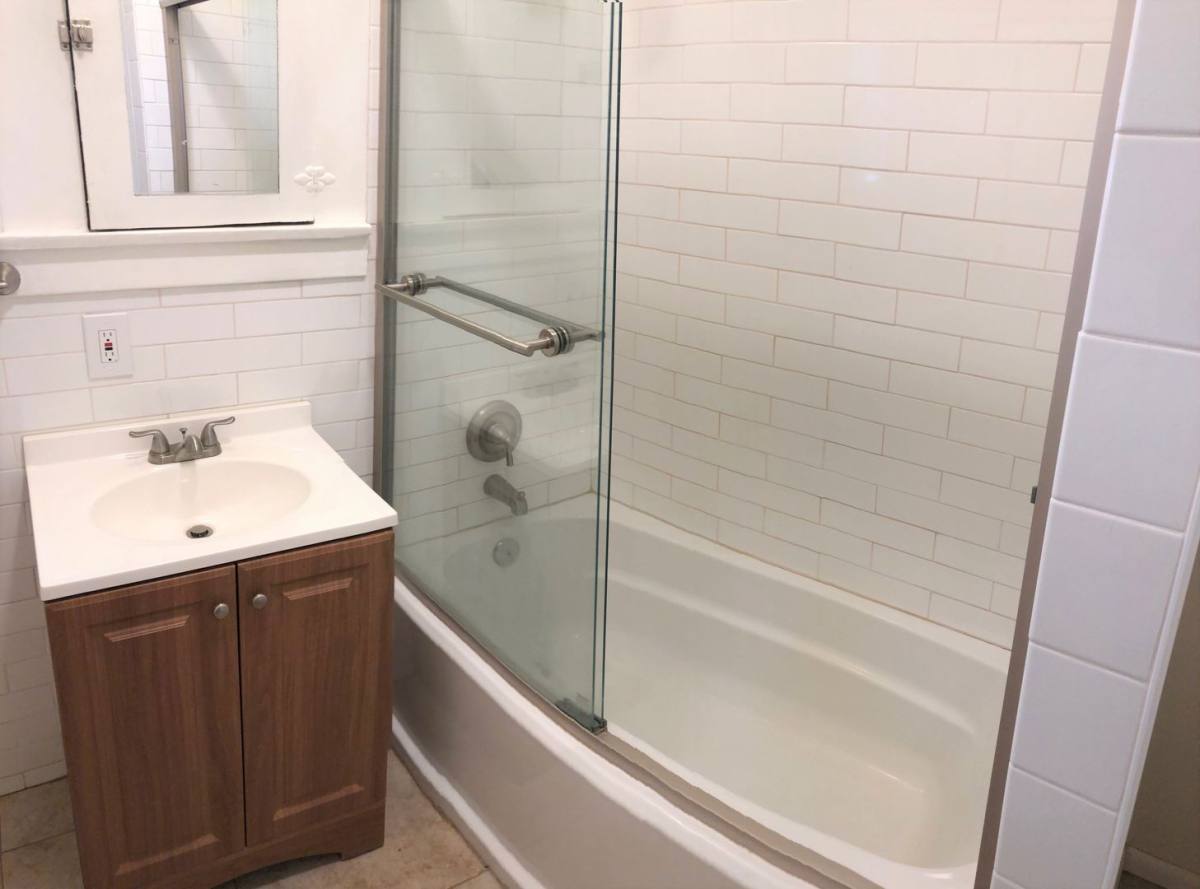 Apartment for rent at 1236 - 1248 Huntington Dr, South Pasadena, CA 91030