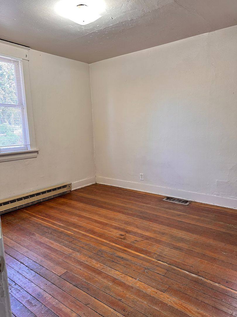 Apartment for rent at 5028 N Nelson St, Spokane, WA 99217