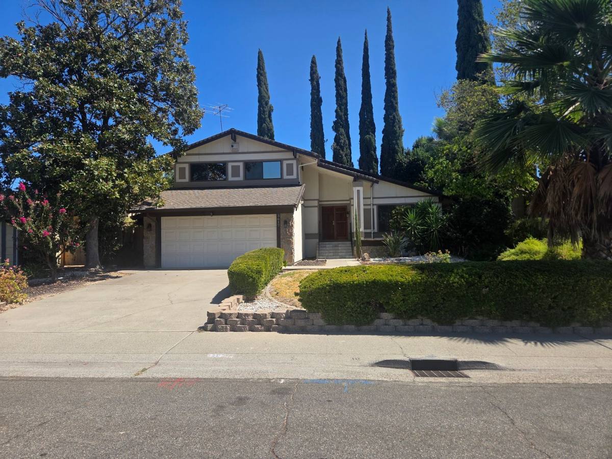 House for rent at 3617 Scottsboro Dr, Sacramento, CA 95826