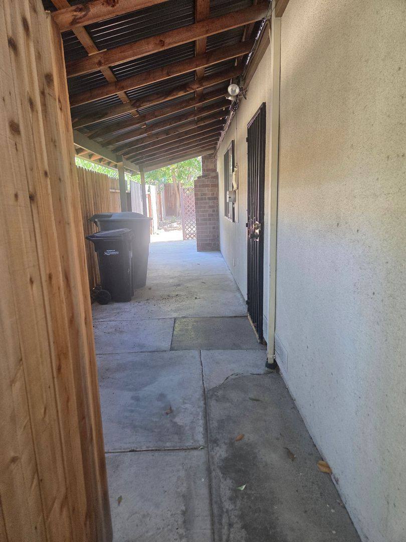 House for rent at 3617 Scottsboro Dr, Sacramento, CA 95826