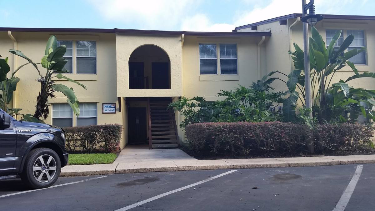 Condo for rent at 754 E Michigan St, Orlando, FL 32806