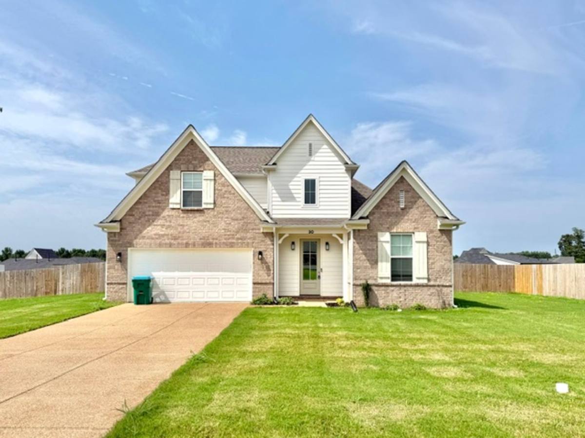 Apartment for rent at 30 Hughetta St N, Oakland, TN 38060