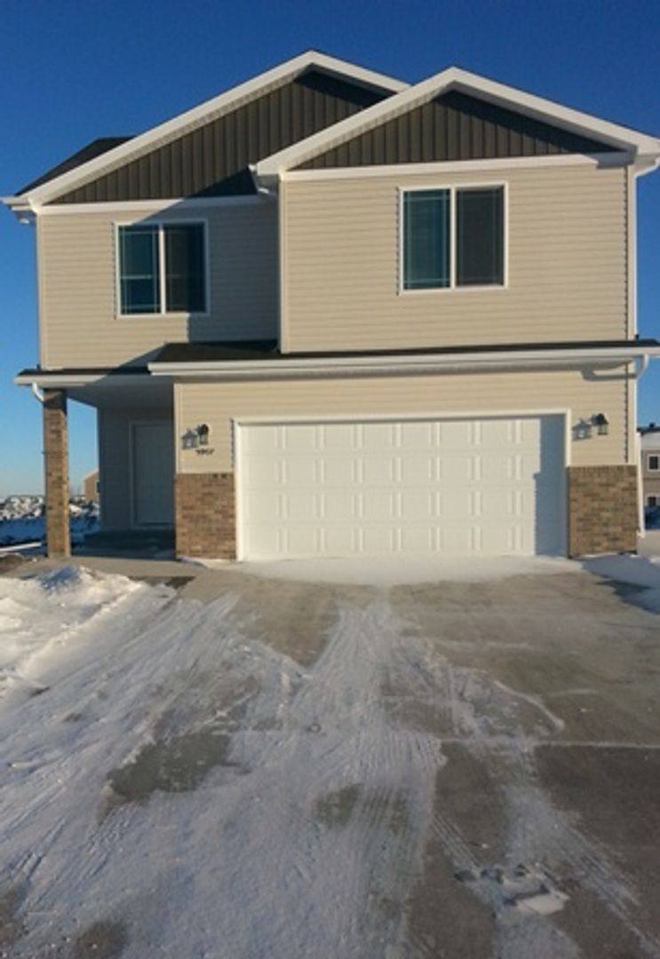 House for rent at 5907 57th Ave S, Fargo, ND 58104