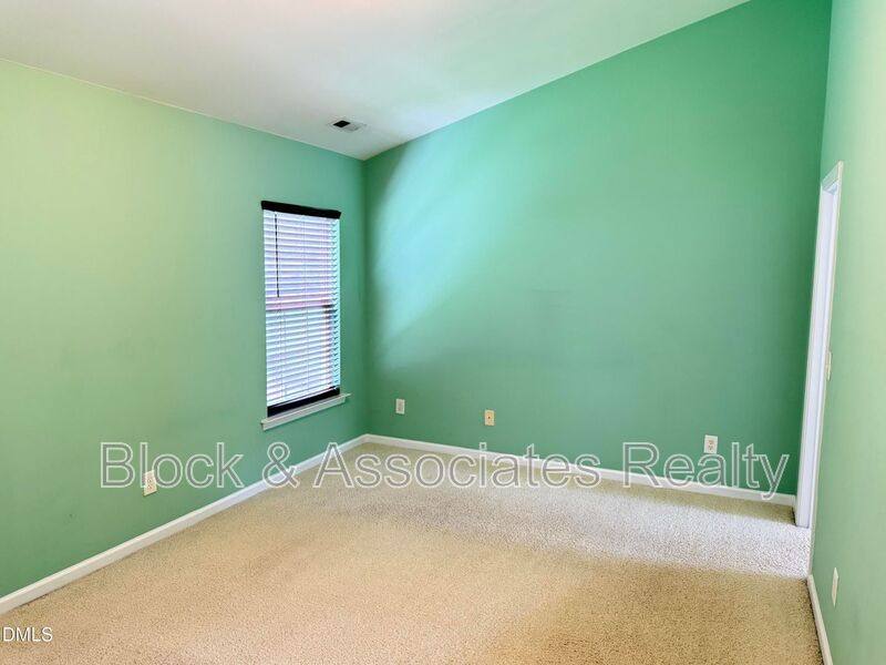 House for rent at 1414 Crimson Creek Dr, Durham, NC 27713