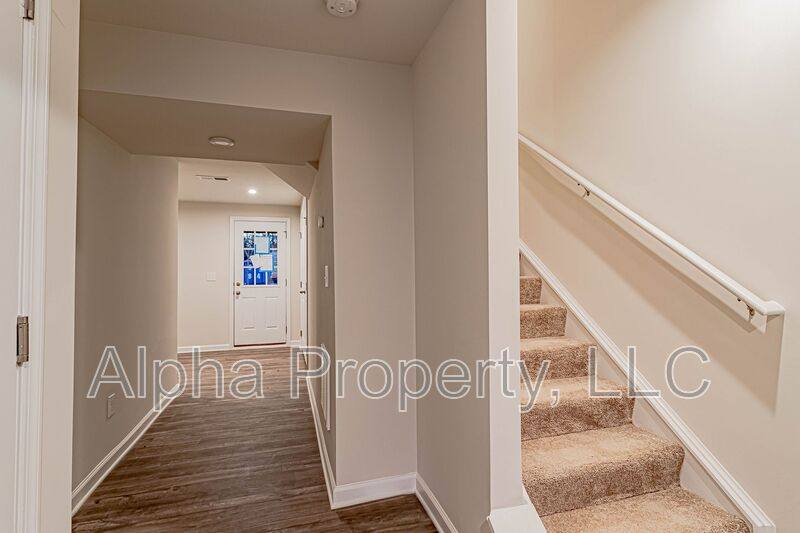 Townhouse for rent at 301 Parkridge Way, Simpsonville, SC 29680