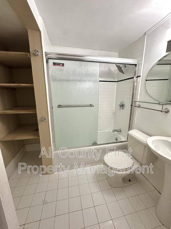 Condo for rent at 198 Ponce De Leon Ave NE #198 1E, Atlanta, GA 30308