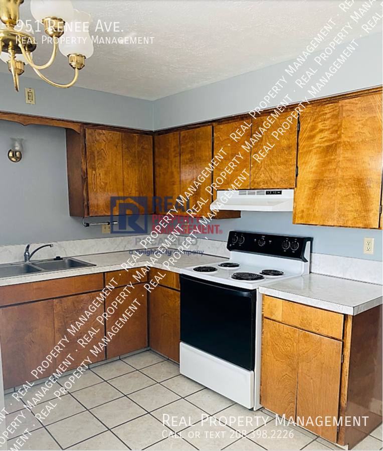 Apartment for rent at 951 Renee Ave, Pocatello, ID 83201