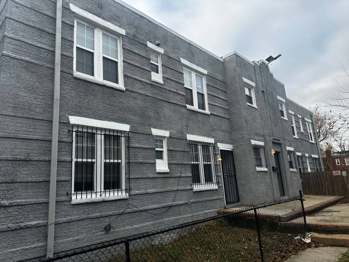Apartment for rent at 4632 Hillside SE, Washington, DC 20019