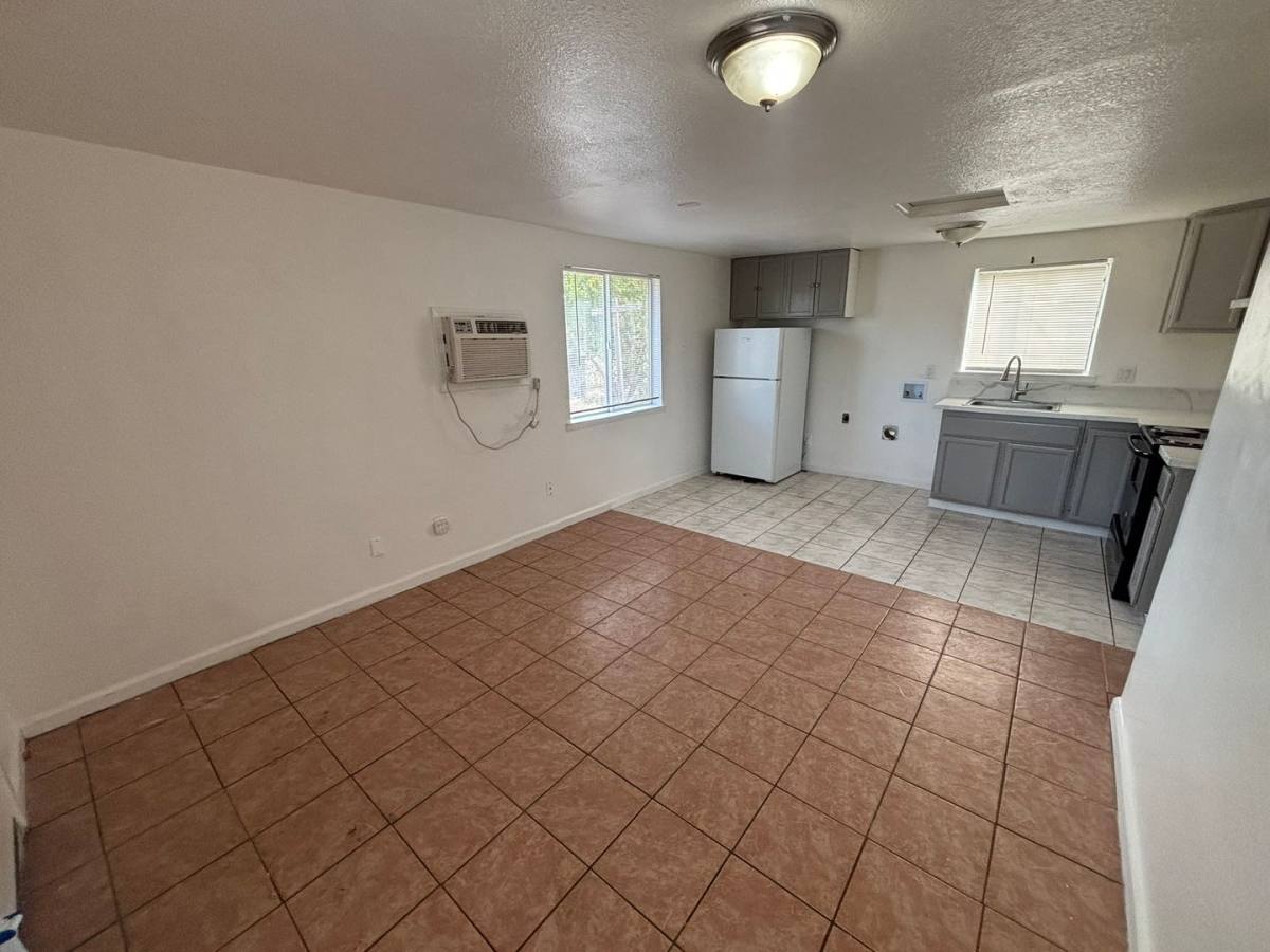 5801 Wallace Ave, Sacramento, CA 95824 - Apartment for Rent - Image 10