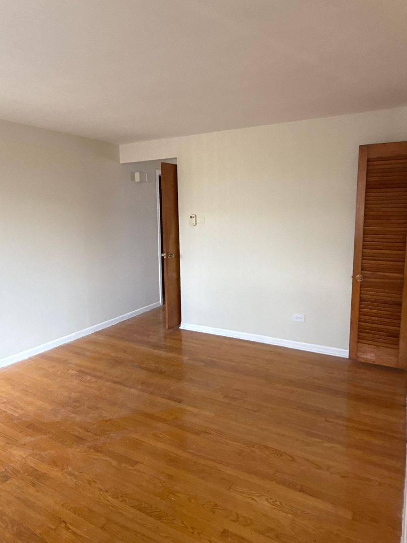 Apartment for rent at 12619 - 12623 Lincoln St, Riverdale, IL 60827