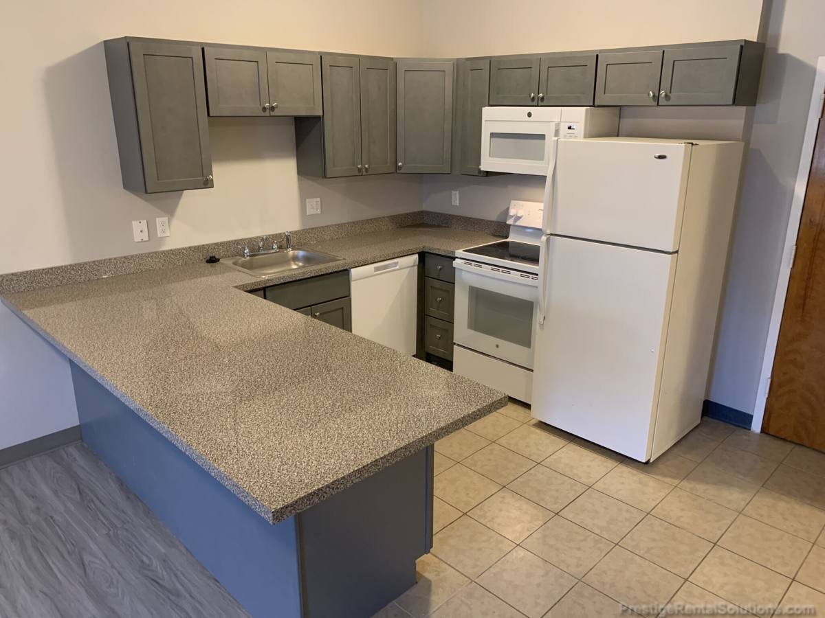 Apartment for rent at 11 Willow St #101, Fitchburg, MA 01420