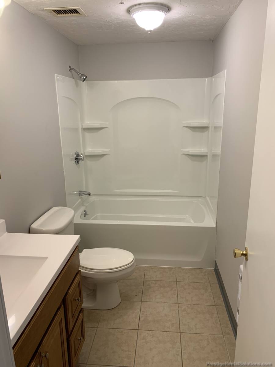 Apartment for rent at 11 Willow St #101, Fitchburg, MA 01420