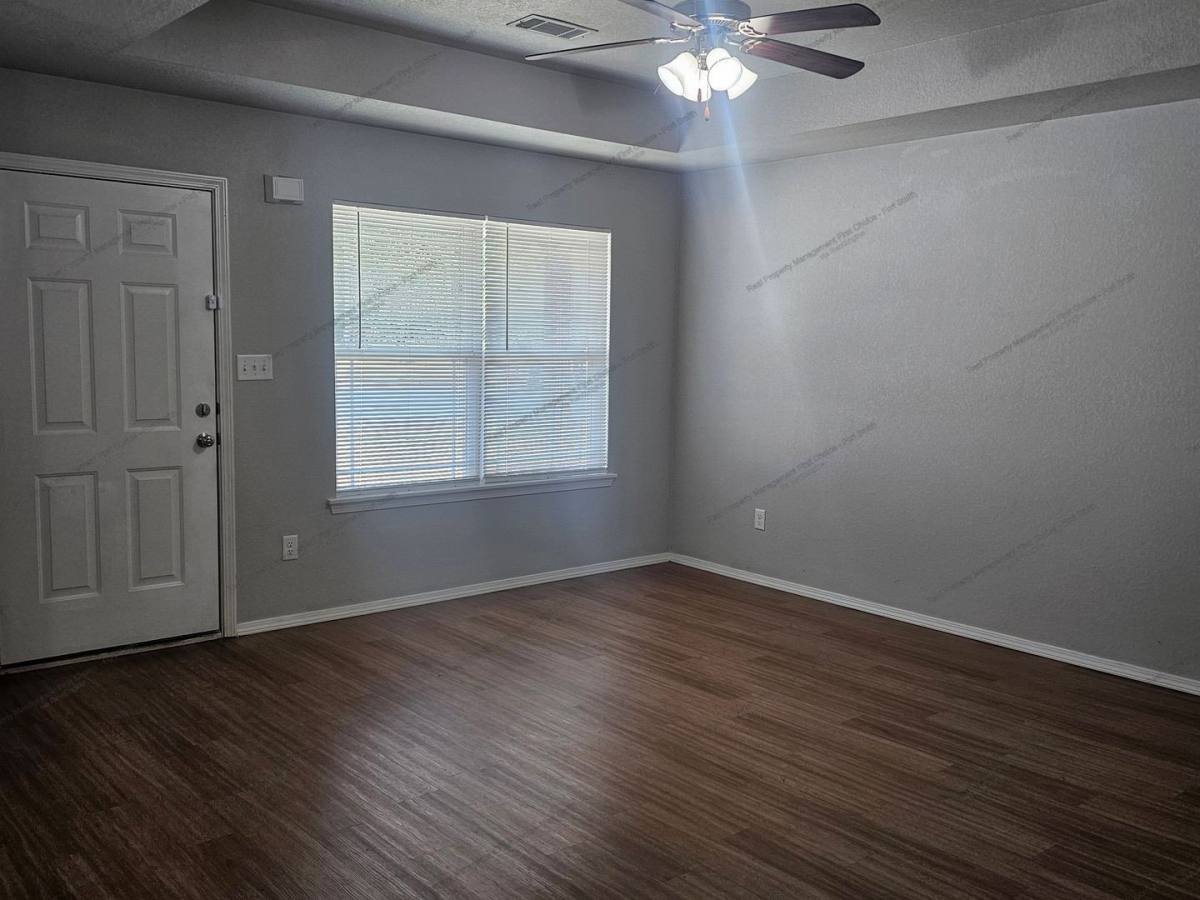Apartment for rent at 2121 Ingalls Lane #B, Alma, AR 72921